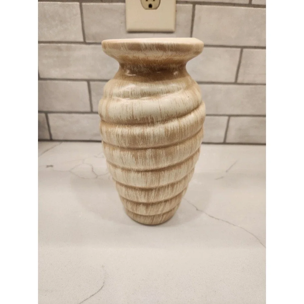 Vintage Haeger 2001 Bee Hive Swirl 8